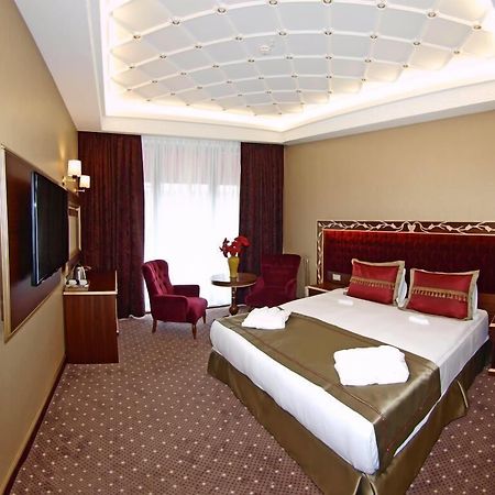 Mb Deluxe Hotel Стамбул Екстер'єр фото