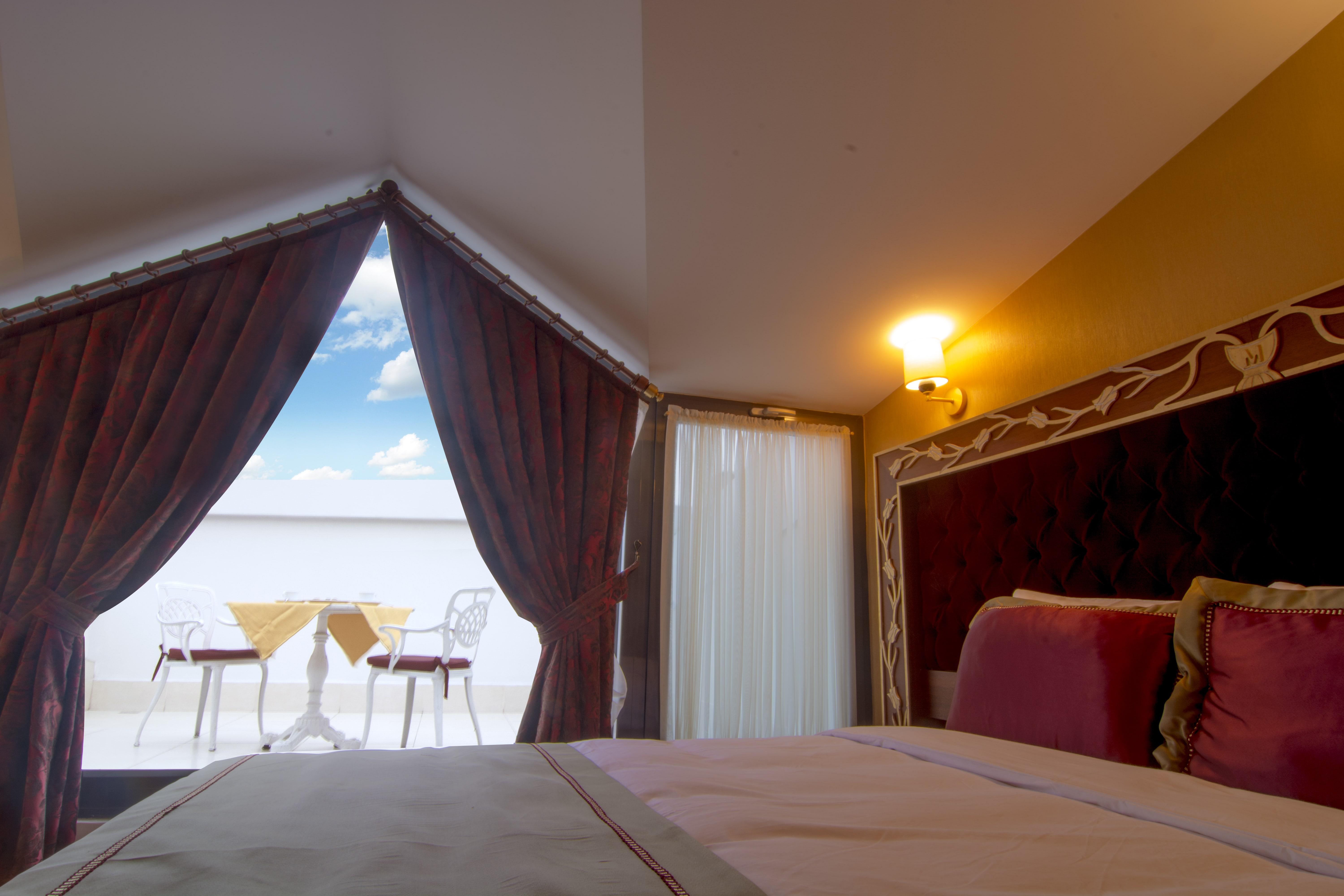 Mb Deluxe Hotel Стамбул Екстер'єр фото